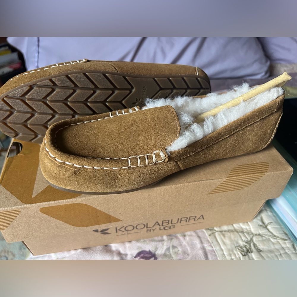 Lezly Koolaburra by UGG Slipper